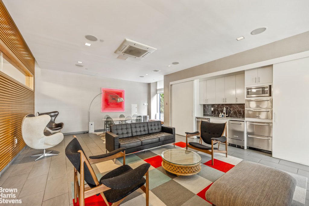 5-49 Borden Avenue, Unit 2B photo 19