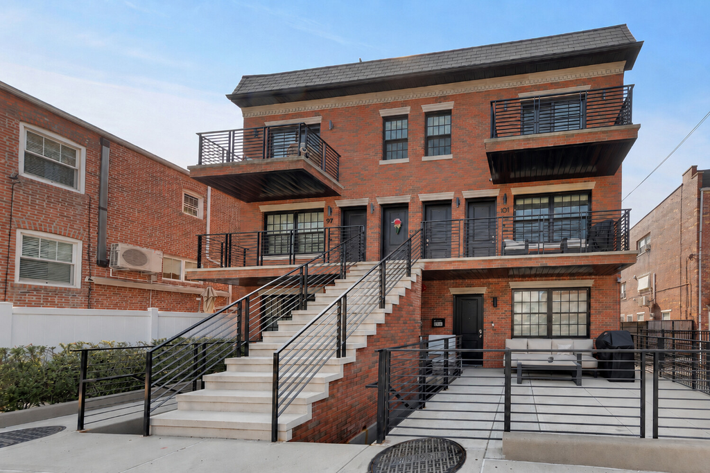 101 Battery Avenue, Unit 2A