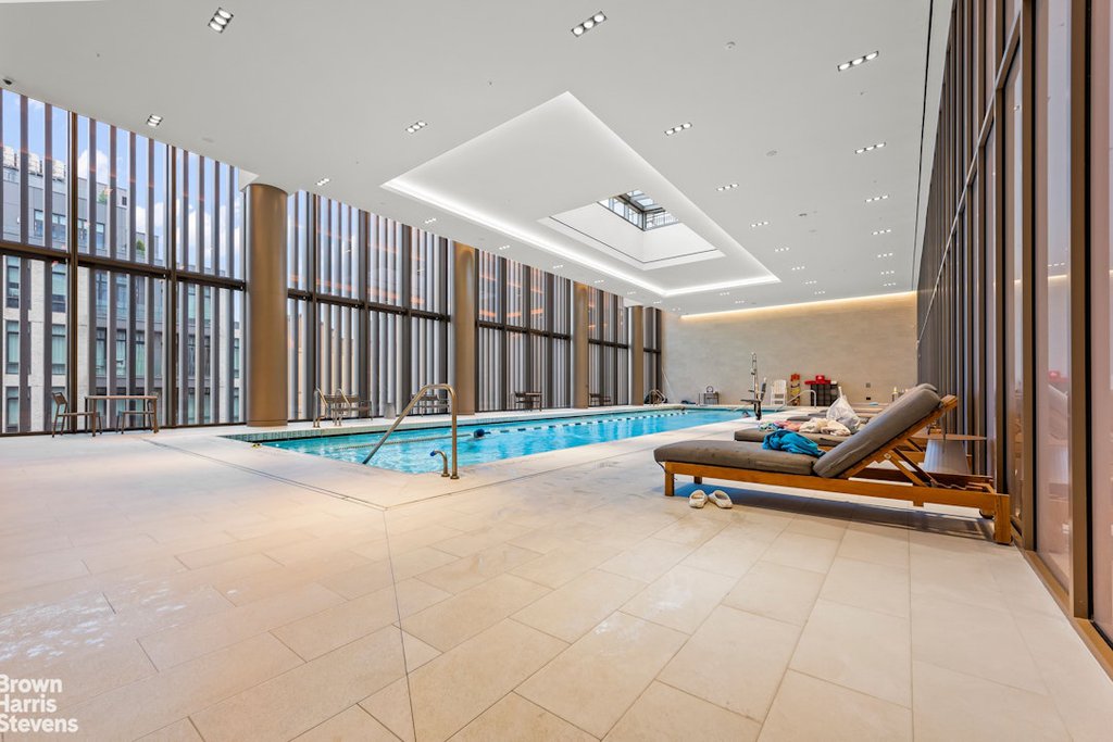 3 Court Square, Unit 3908 photo 12
