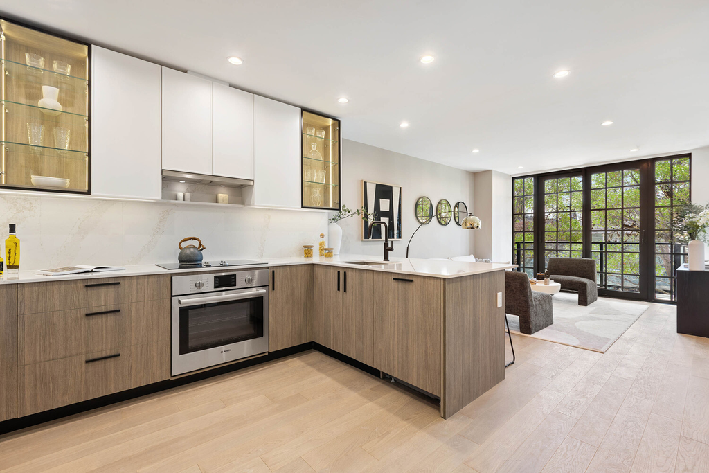 25-23 Newtown Avenue, Unit 3C