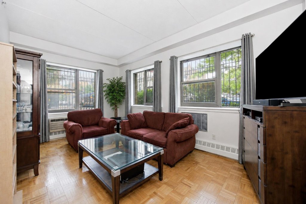 118 Schenectady Avenue, Unit 109 photo 6