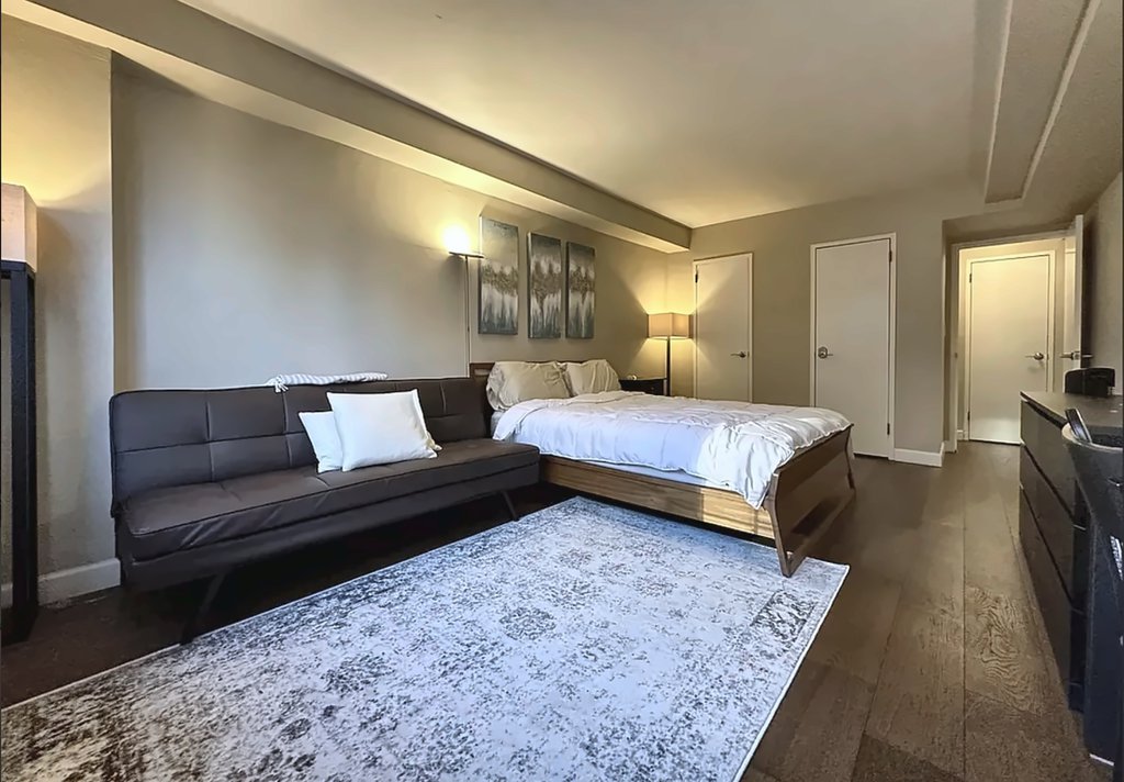 120 East 90th Street, Unit 10G photo 2