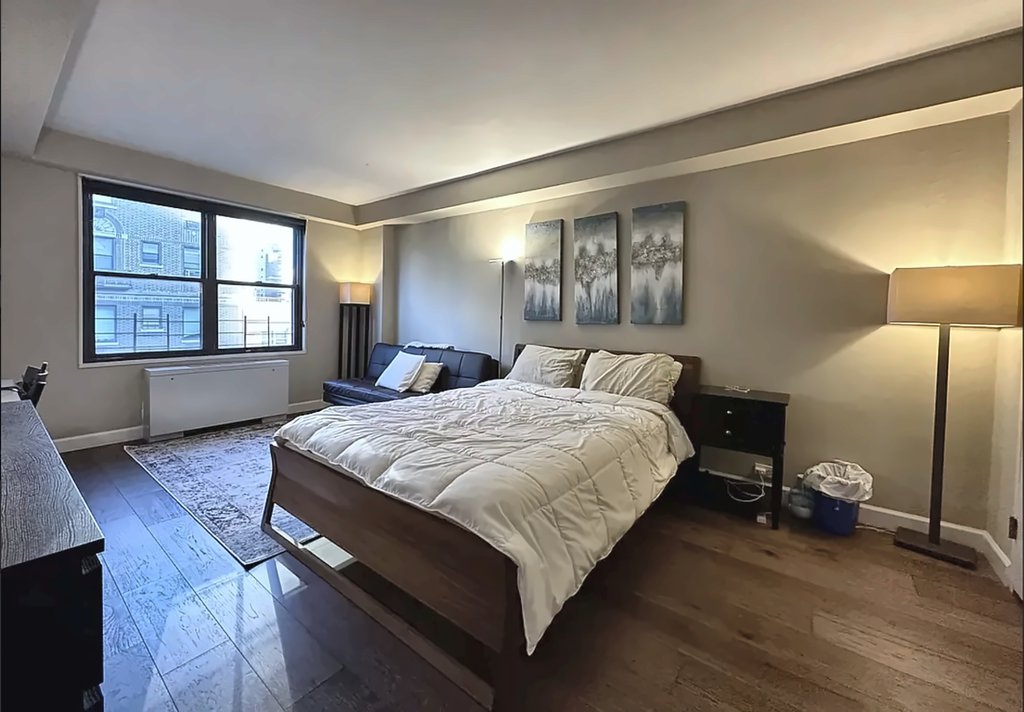 120 East 90th Street, Unit 10G photo 3