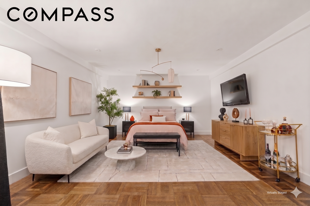 19 East 88th Street, Unit 5F photo 2