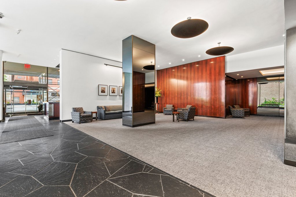 190 East 72nd Street, Unit 19B photo 9