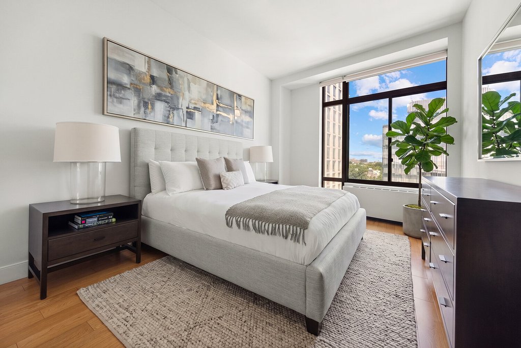 96 Rockwell Place, Unit 8C photo 6