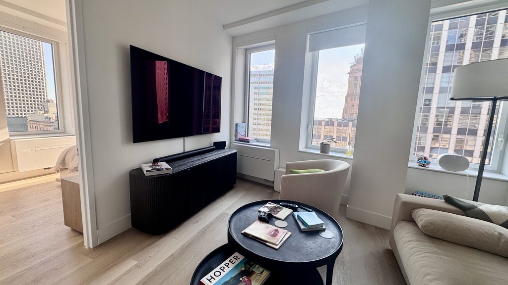 55 Broad Street, Unit 2806 photo 5