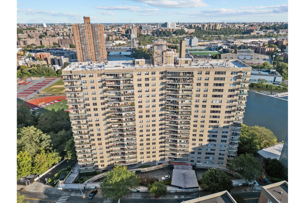 2500 Johnson avenue, Unit 11P photo 26