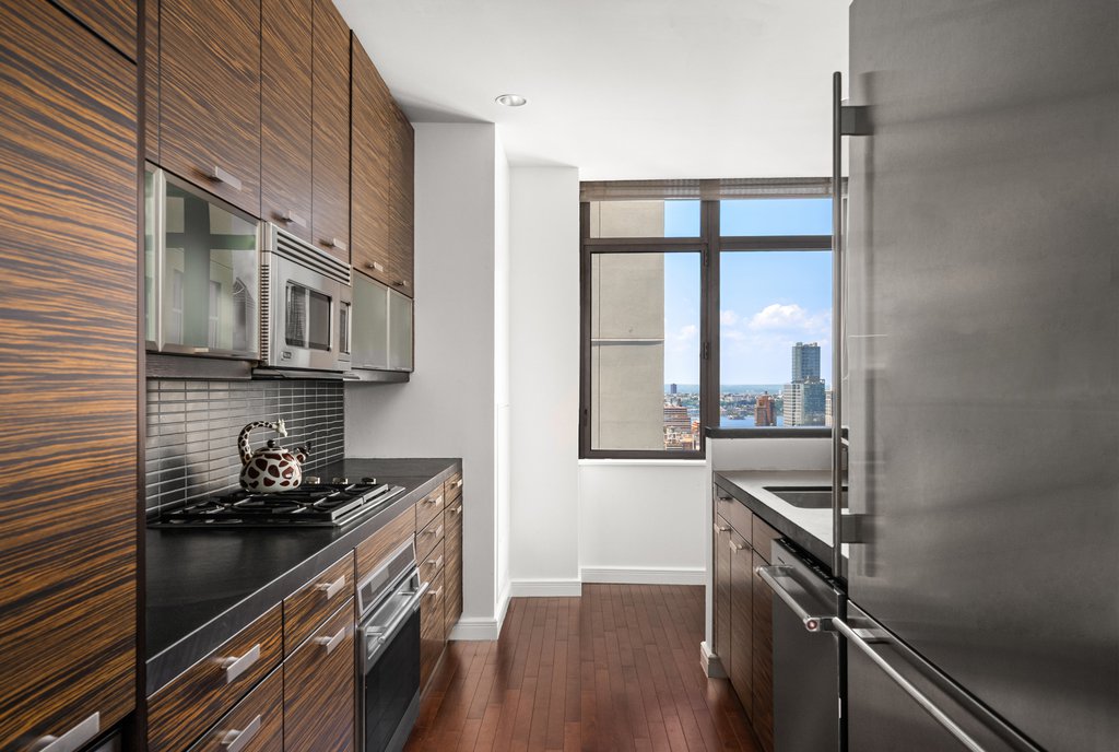 101 West 24th Street, Unit 36A photo 6