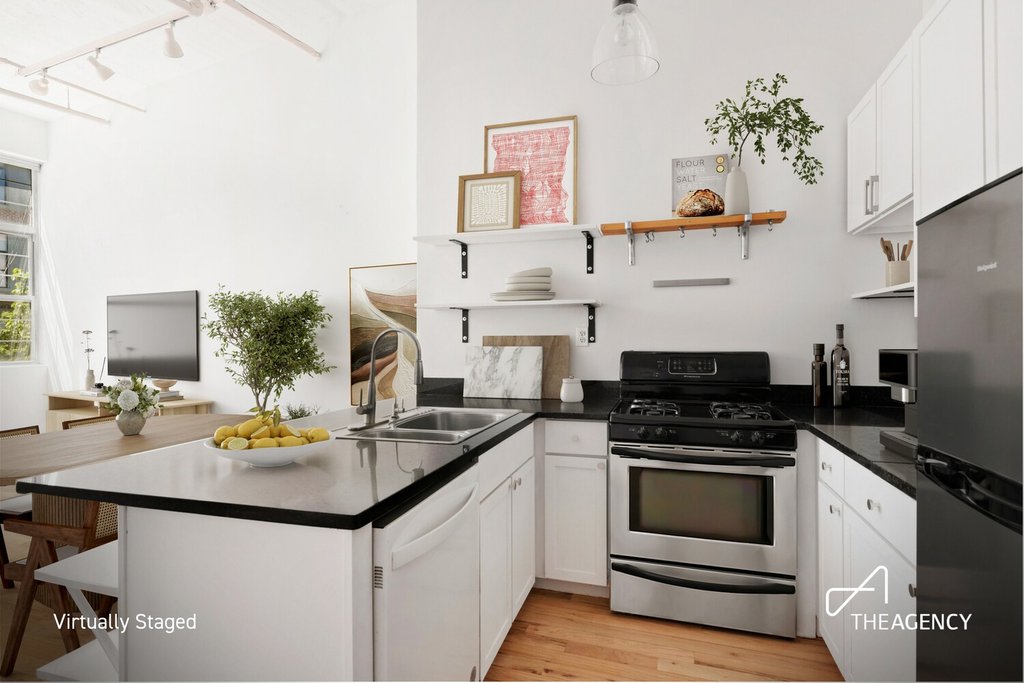689 Myrtle Avenue, Unit 2E