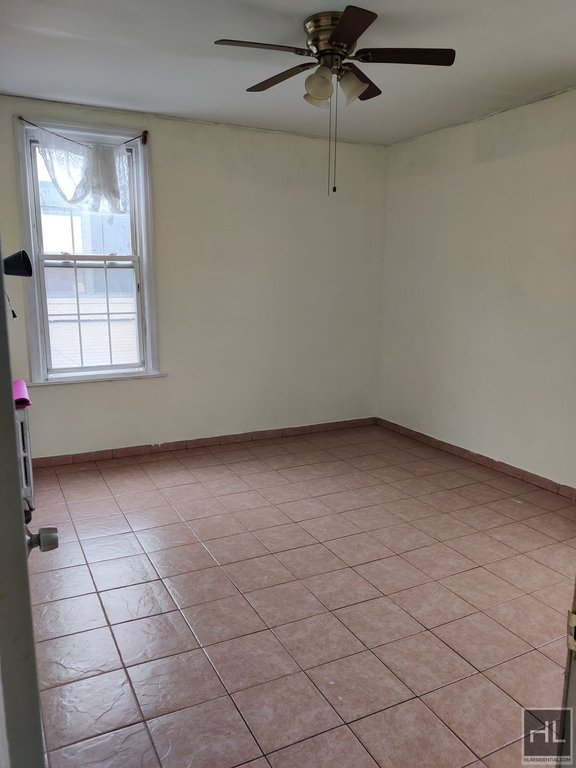 98-02 103rd Avenue, Unit 2 photo 3