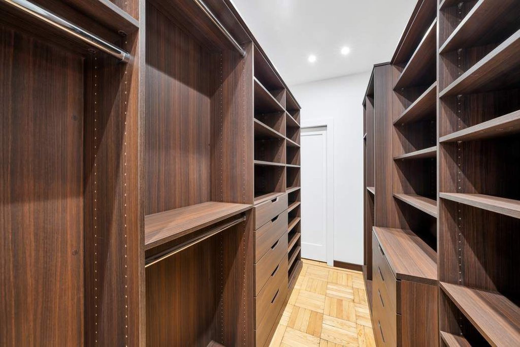 25 Minetta Lane, Unit 1JK photo 5