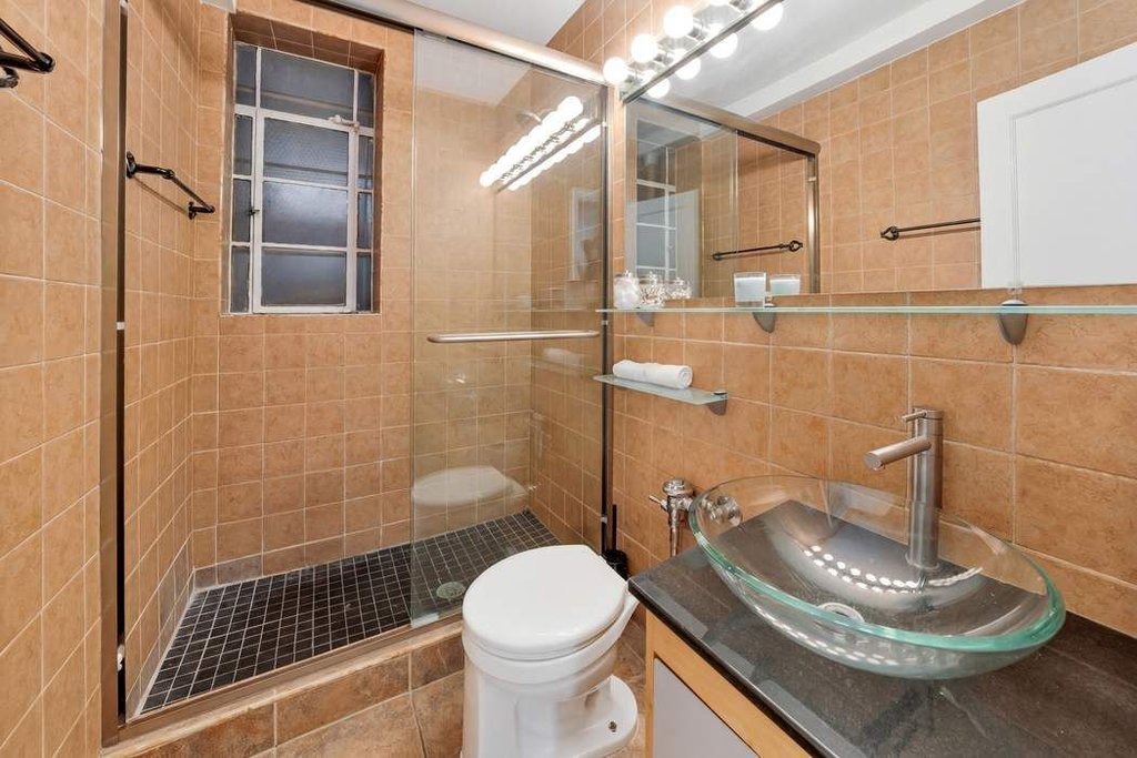 25 Minetta Lane, Unit 1JK photo 7