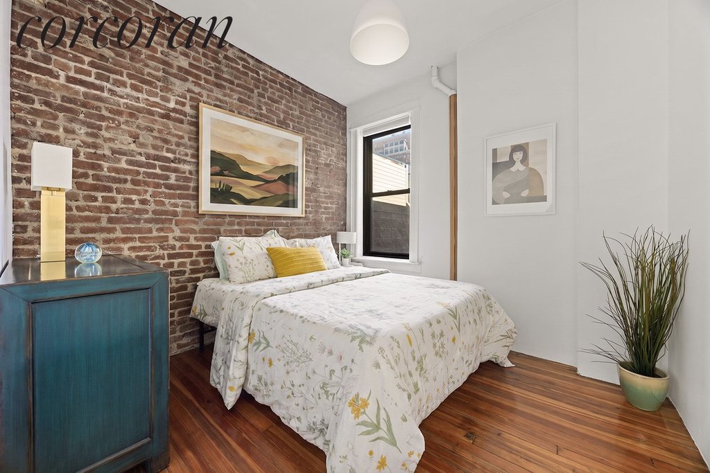 251 Pacific Street, Unit 17 photo 5