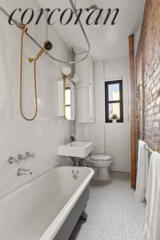 251 Pacific Street, Unit 17 photo 6