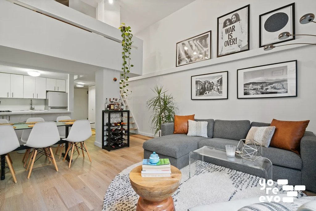 215 East 24th Street, Unit 222 photo 4