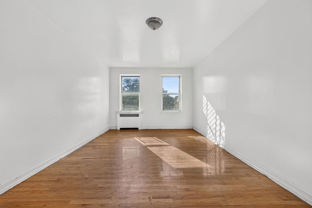 1200 Woodycrest Avenue, Unit 2C