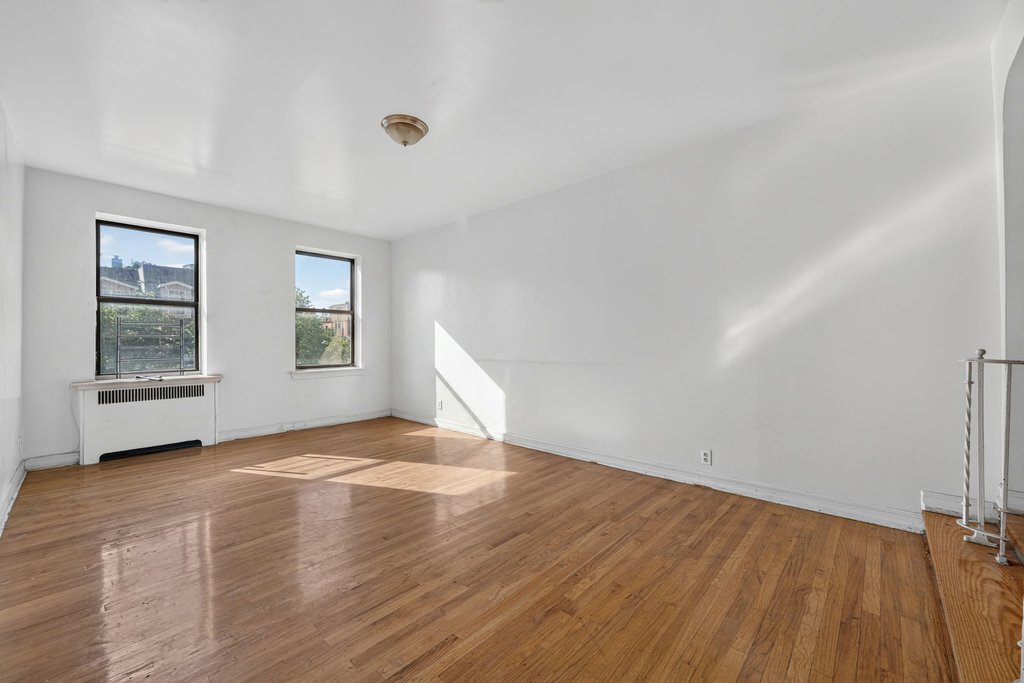 1200 Woodycrest Avenue, Unit 2C photo 2