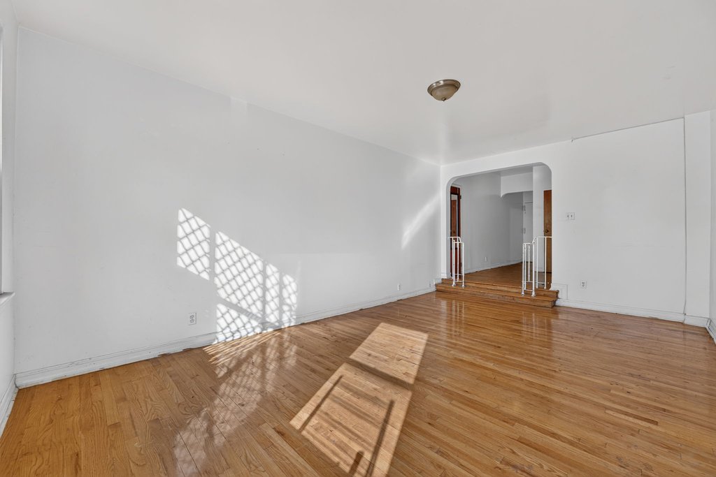 1200 Woodycrest Avenue, Unit 2C photo 3