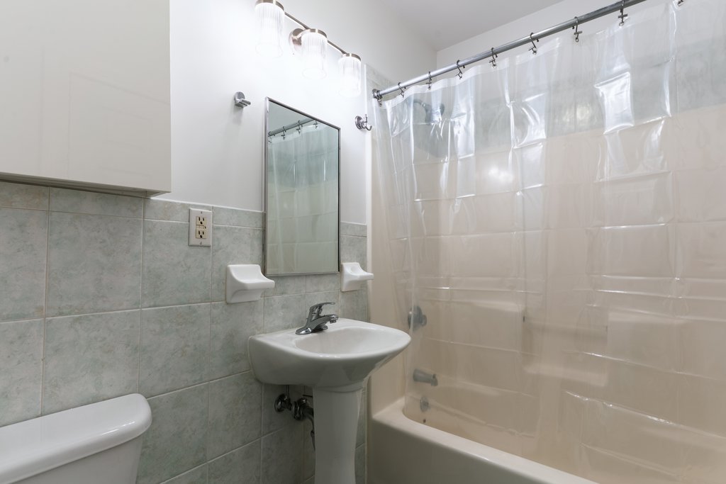 216 West 132nd Street, Unit 3 photo 4