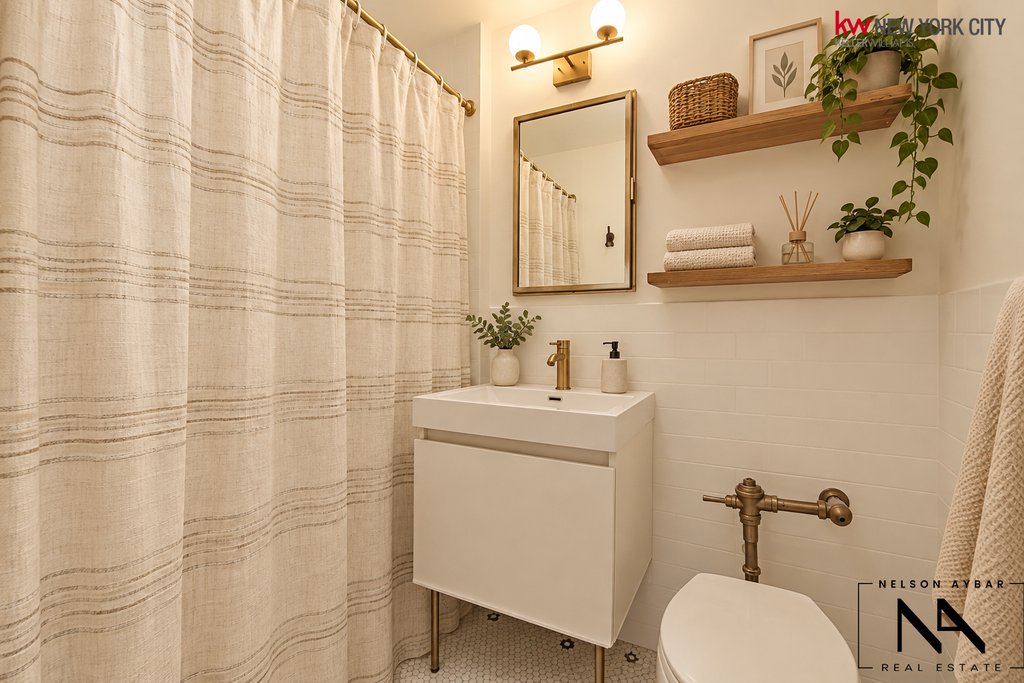 46-01 39th Avenue, Unit 103 photo 6