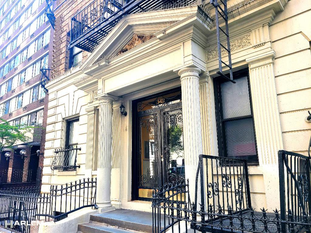 342 West 56th Street, Unit 1E