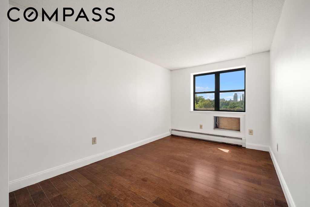 1919 Madison Avenue, Unit 613 photo 6