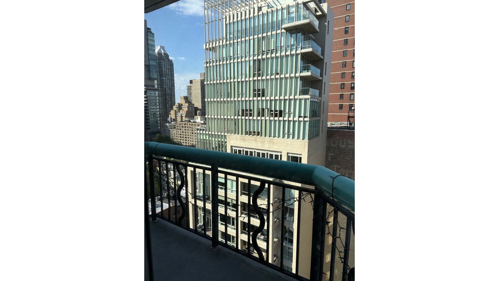 303 East 60th Street, Unit 18F photo 6