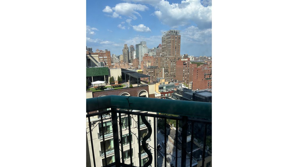 303 East 60th Street, Unit 18F photo 7