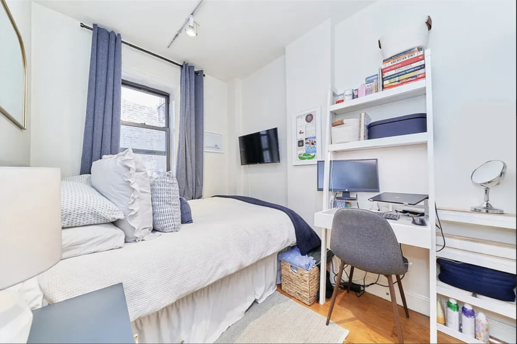 55 Barrow Street, Unit 3 photo 3