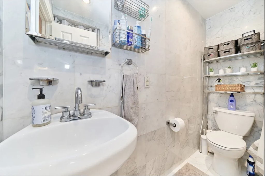 55 Barrow Street, Unit 3 photo 4