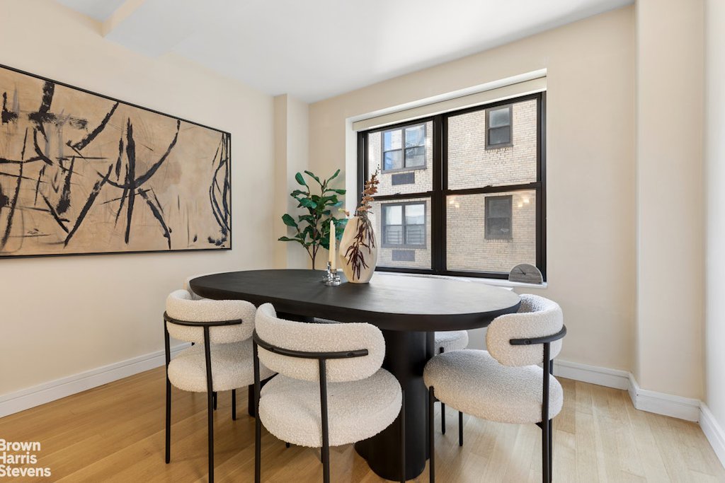 230 Riverside Drive, Unit 4B photo 3