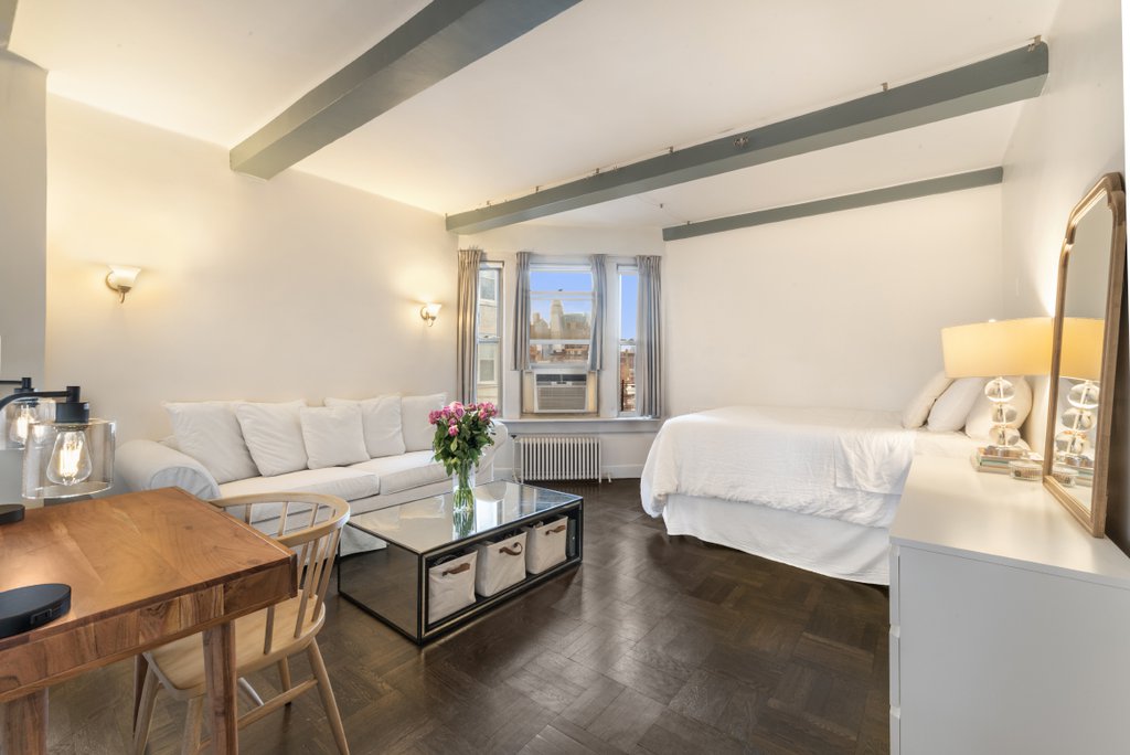 24 Fifth Avenue, Unit 1225