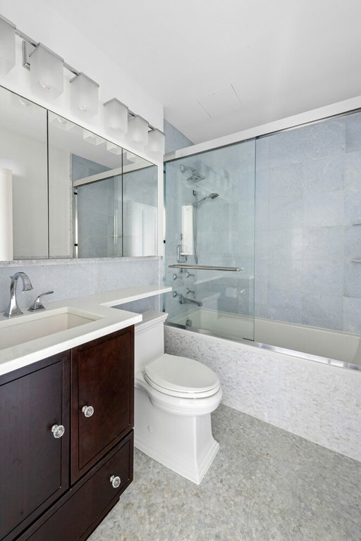 377 Rector Place, Unit 26A photo 6