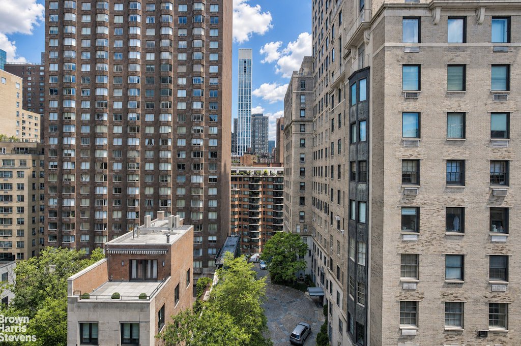 434 East 52nd Street, Unit 10EF photo 4