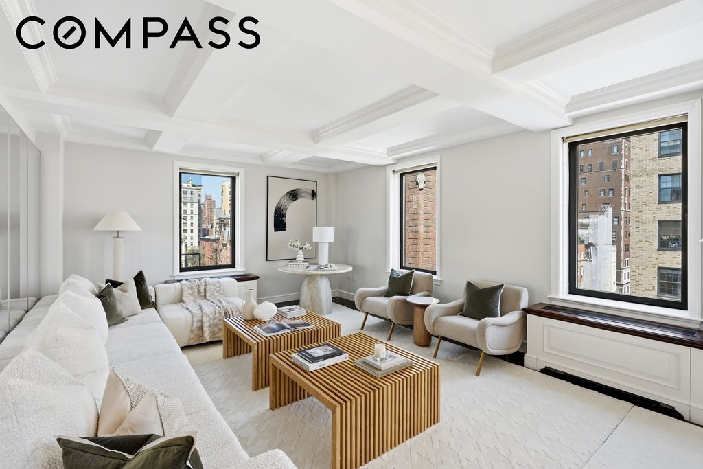 15 East 69th Street, Unit 7A photo 3
