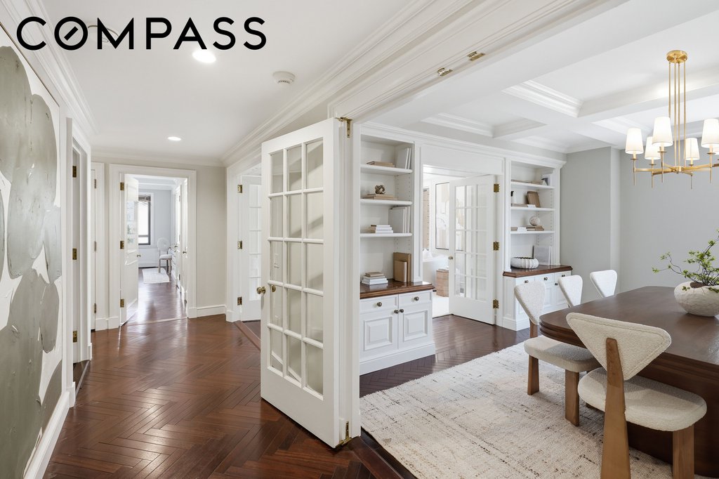 15 East 69th Street, Unit 7A photo 7