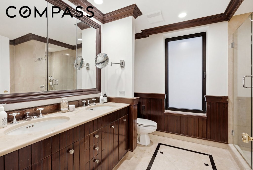 15 East 69th Street, Unit 7A photo 15