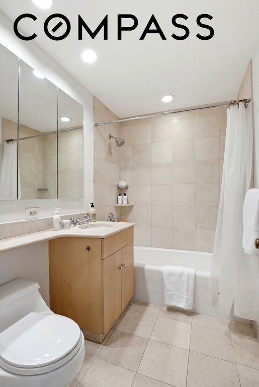 15 East 69th Street, Unit 7A photo 18