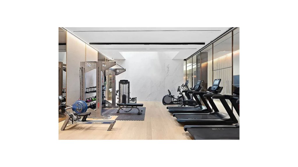 500 West 45th Street, Unit 509 photo 9