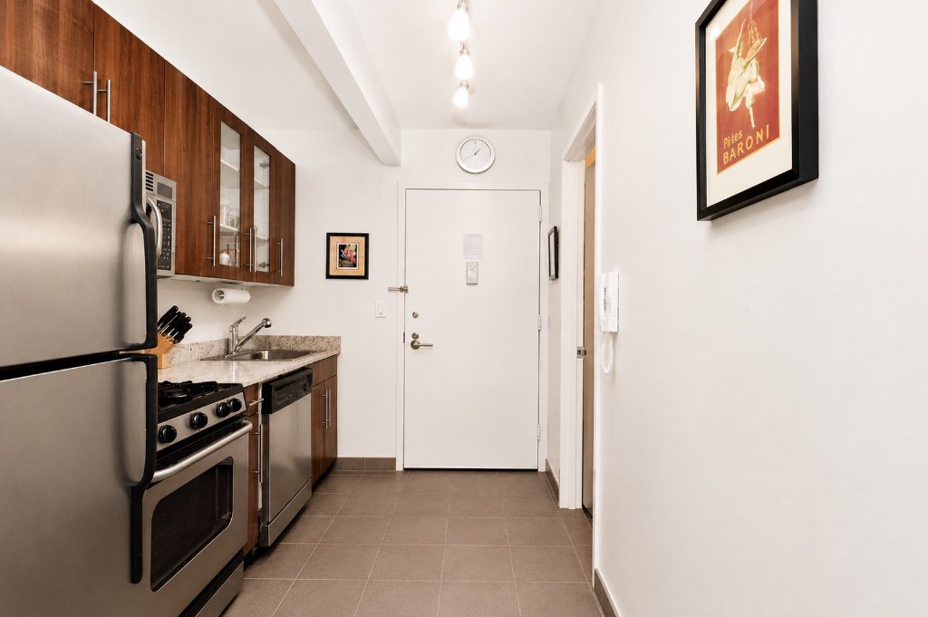 1 Wall Street Court, Unit 408 photo 3