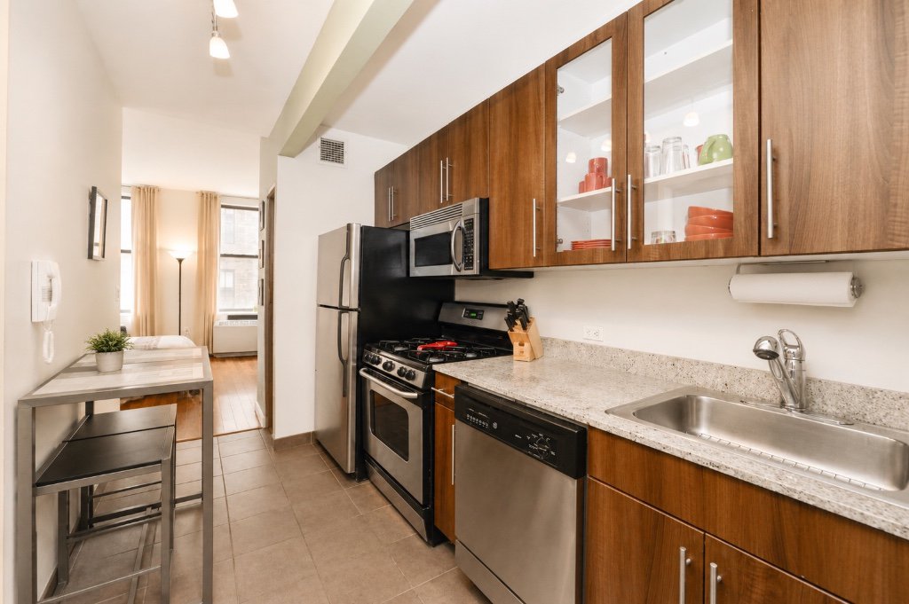 1 Wall Street Court, Unit 408 photo 4