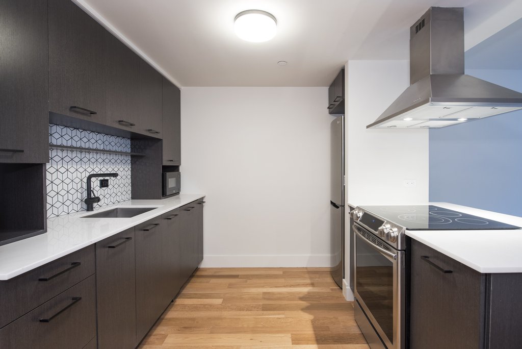 101 East 10th Street, Unit 9E photo 3