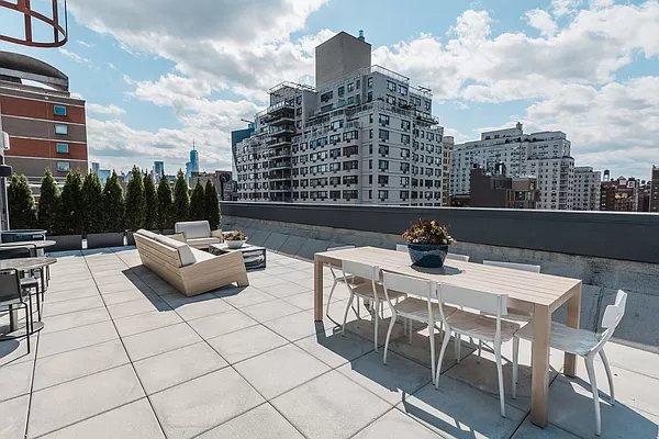 101 East 10th Street, Unit 9E photo 11
