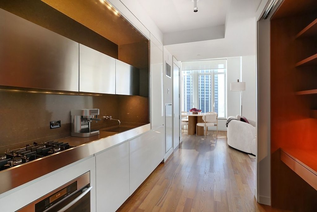 15 William Street, Unit 30D photo 3
