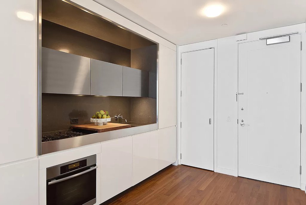 15 William Street, Unit 23F photo 4