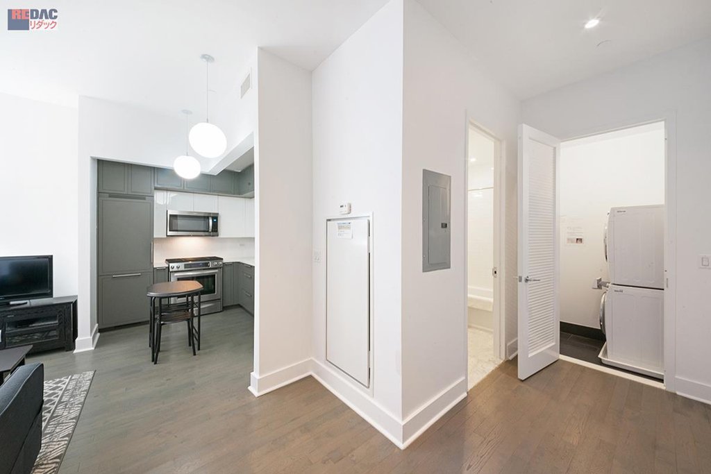 416 West 52nd Street, Unit 624 photo 4