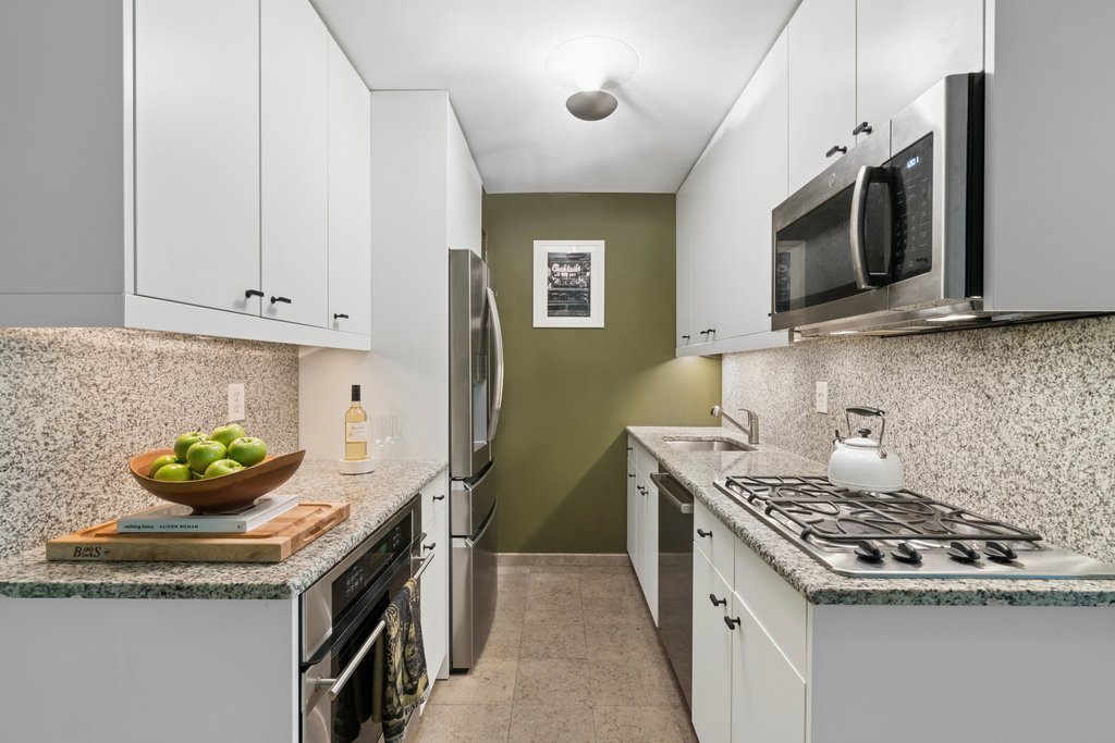 85 Eighth Avenue, Unit 3F photo 6