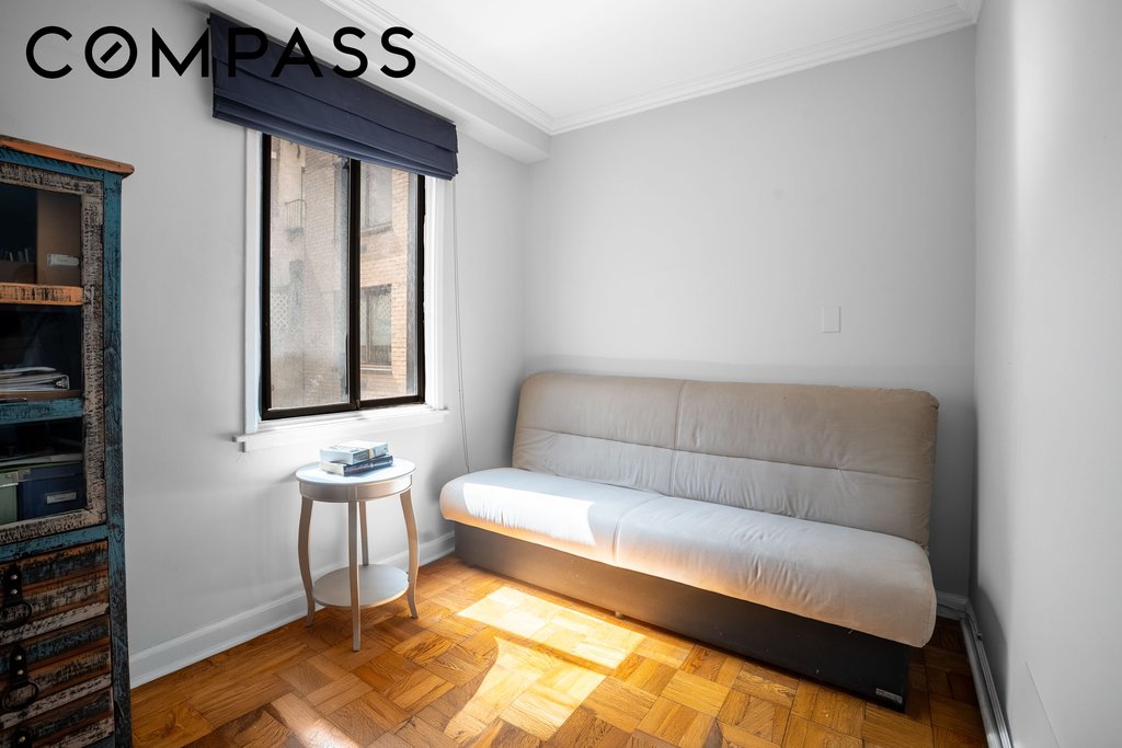 345 East 73rd Street, Unit 2B photo 9