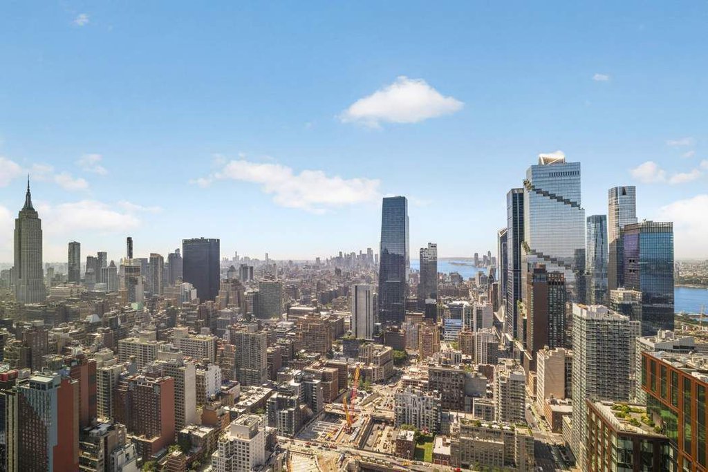 460 West 42nd Street, Unit PH1J photo 4